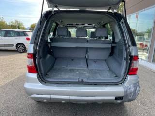 MERCEDES-BENZ ML 270 usata, con Controllo automatico clima