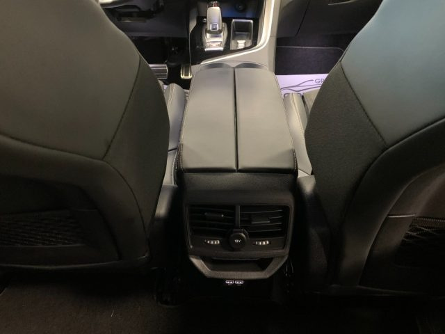 PEUGEOT 3008 usata, con Touch screen