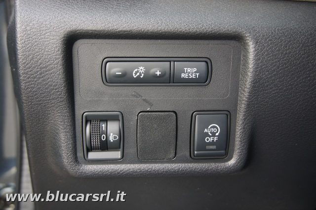 NISSAN Micra usata, con Specchietti laterali elettrici
