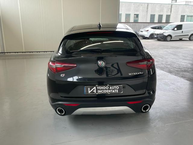 ALFA ROMEO Stelvio usata, con Autoradio