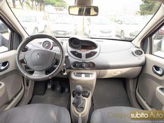 RENAULT Twingo usata 19