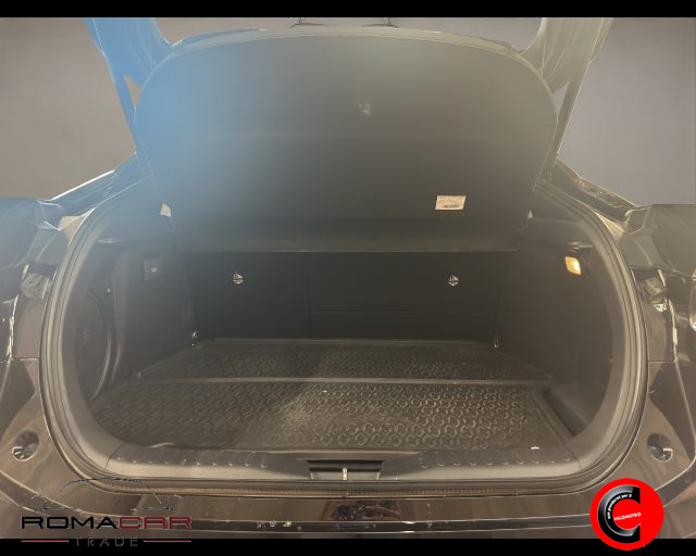 TOYOTA C-HR usata, con ESP