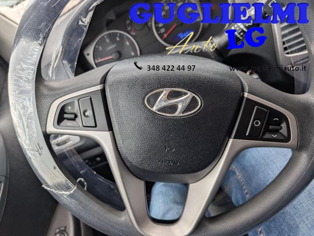 HYUNDAI i20 usata, con Bluetooth