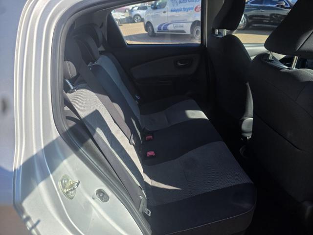 TOYOTA Yaris usata, con Volante in pelle