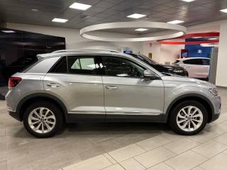 VOLKSWAGEN T-Roc usata, con Volante in pelle