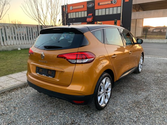 RENAULT Scenic usata, con Alzacristalli elettrici
