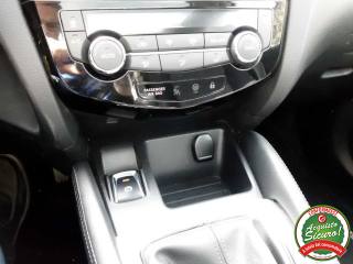 NISSAN Qashqai usata, con Touch screen