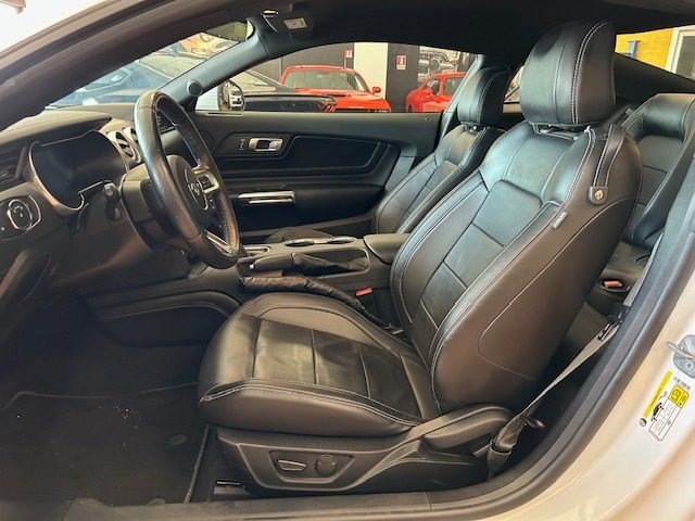 FORD Mustang usata, con ESP
