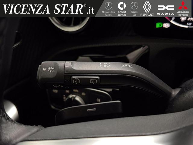 MERCEDES-BENZ A 200 usata, con Park Distance Control