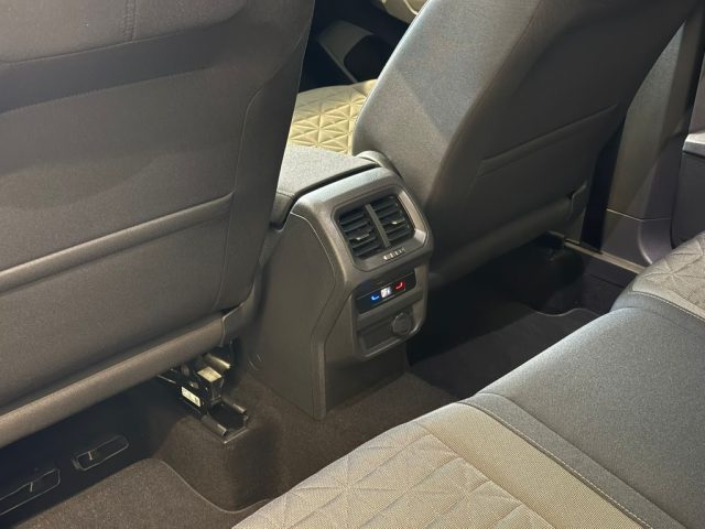 VOLKSWAGEN Tiguan usata, con Sensore di pioggia
