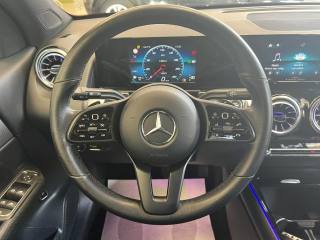 MERCEDES-BENZ GLB 200 usata, con Controllo trazione