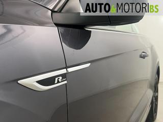 VOLKSWAGEN T-Roc usata, con Sedile posteriore sdoppiato