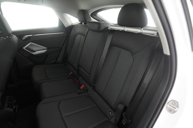 AUDI Q3 usata 9