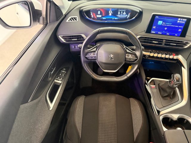 PEUGEOT 3008 usata 8
