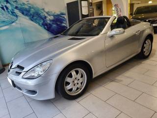 MERCEDES-BENZ SLK 200 usata, con Autoradio
