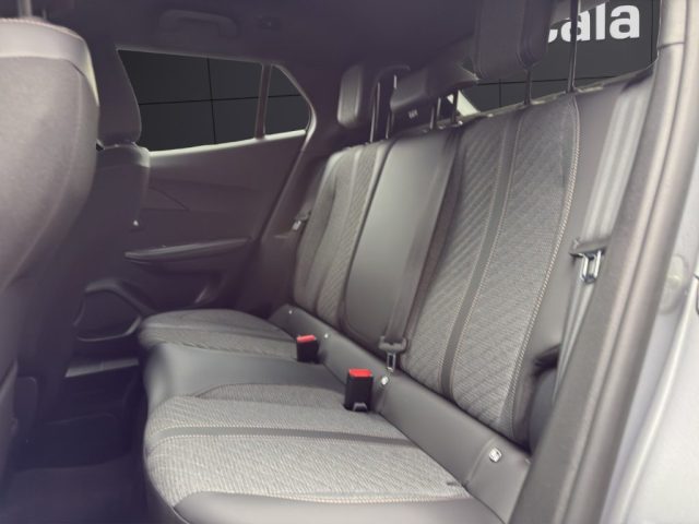 PEUGEOT 2008 usata, con Fari LED