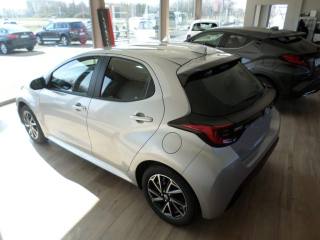 TOYOTA Yaris usata, con ESP