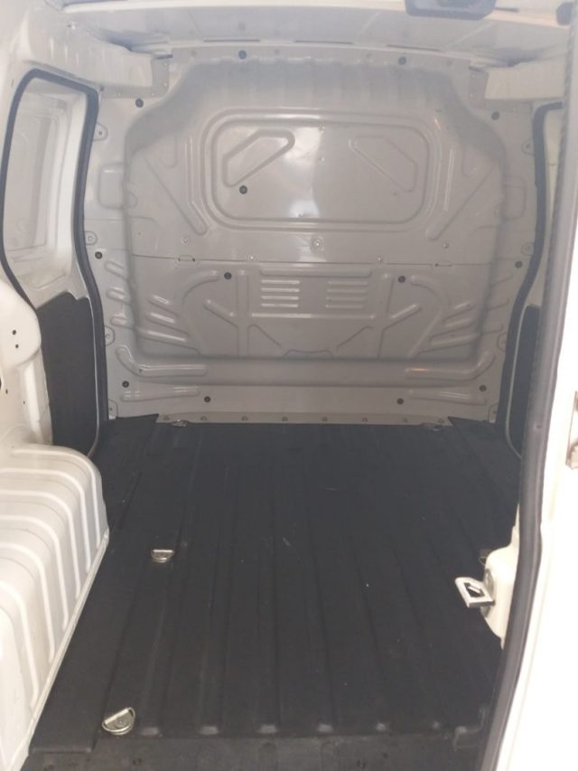 FIAT Fiorino usata, con Monitoraggio pressione pneumatici