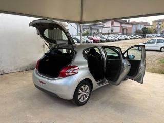PEUGEOT 208 usata, con Isofix