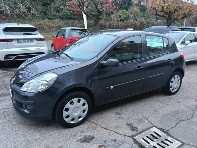 RENAULT Clio usata, con Marmitta catalitica