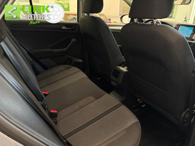 VOLKSWAGEN T-Roc usata, con MP3