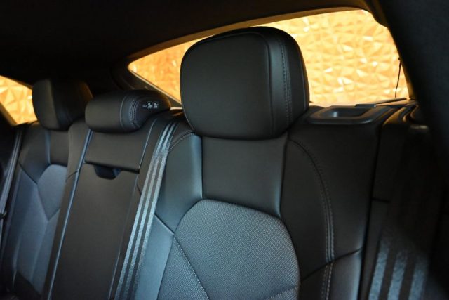 PORSCHE Macan usata 48