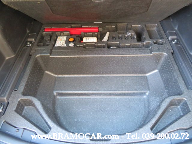 LAND ROVER Discovery Sport usata, con Controllo elettronico della corsia