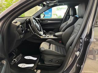 ALFA ROMEO Stelvio usata, con Cerchi in lega