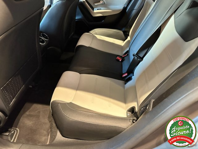 MERCEDES-BENZ A 250 usata, con Cerchi in lega