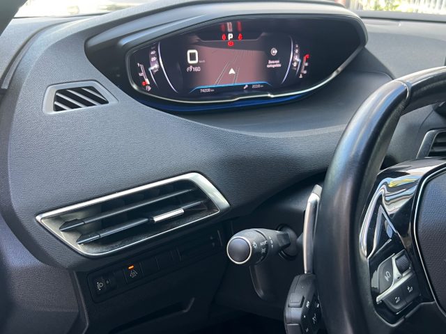 PEUGEOT 5008 usata, con Controllo vocale