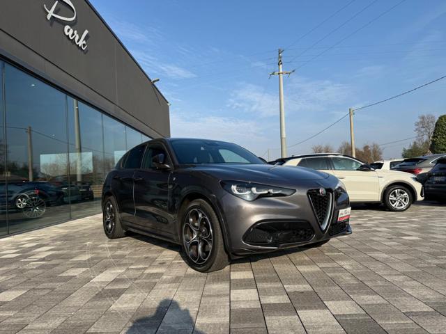 ALFA ROMEO Stelvio usata, con Alzacristalli elettrici