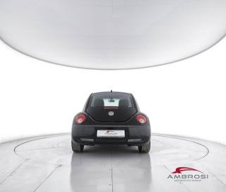 VOLKSWAGEN New Beetle usata 5