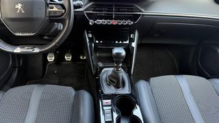 PEUGEOT 2008 usata, con Controllo trazione