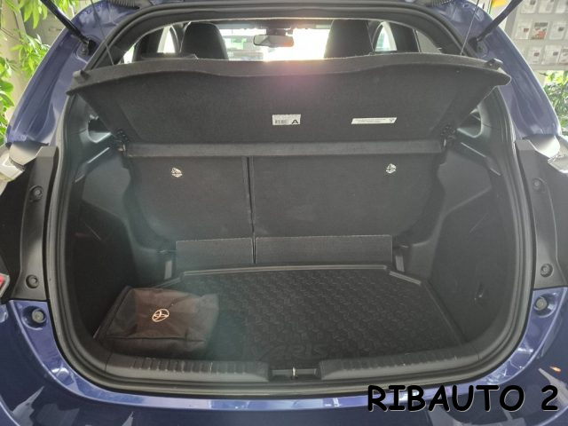 TOYOTA Yaris usata, con Interni in pelle