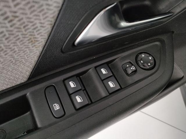 CITROEN C4 X usata, con Volante in pelle