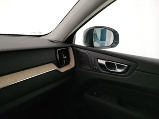 VOLVO XC60 usata, con Touch screen