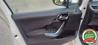 PEUGEOT 208 usata, con Boardcomputer