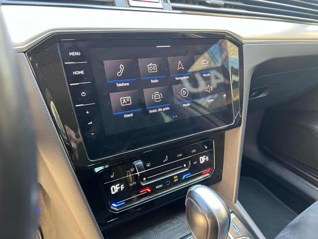 VOLKSWAGEN Passat Variant usata, con Fendinebbia