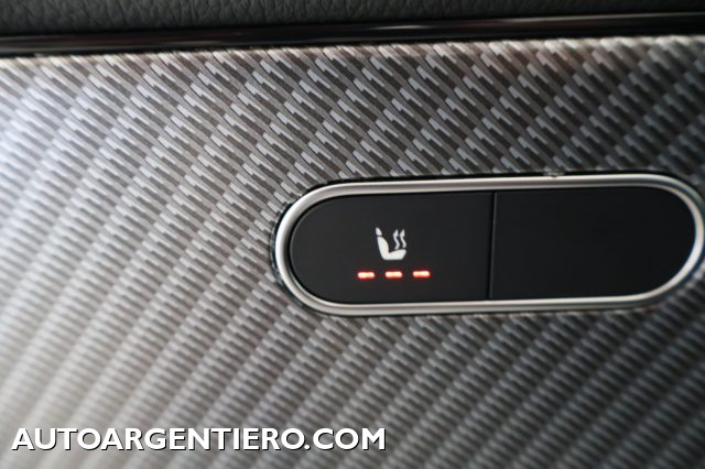 MERCEDES-BENZ CLA 180 usata, con Boardcomputer