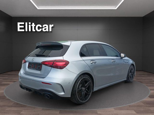 MERCEDES-BENZ A 35 AMG usata, con Alzacristalli elettrici