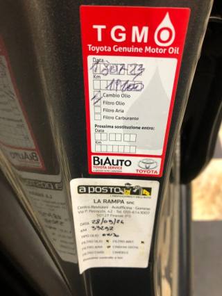 TOYOTA Hilux usata 24