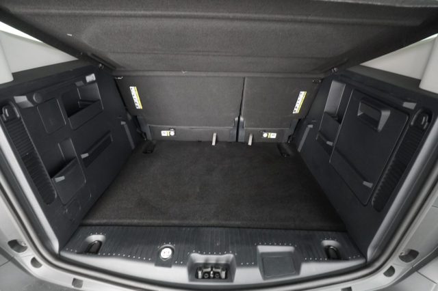 FORD Tourneo Courier usata 12