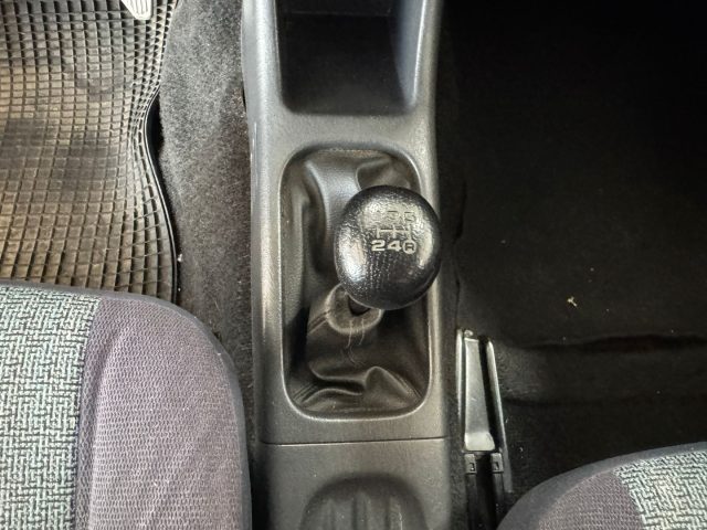 DAIHATSU Terios usata 16
