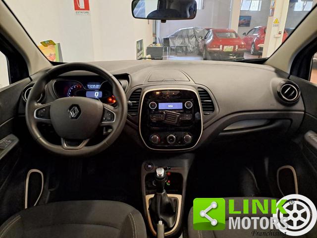 RENAULT Captur usata 23