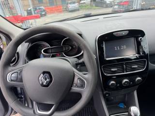 RENAULT Clio usata, con Controllo automatico clima