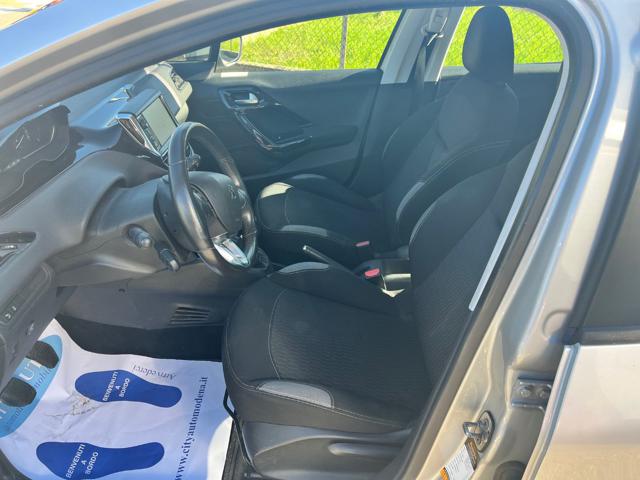 PEUGEOT 208 usata, con Chiusura centralizzata
