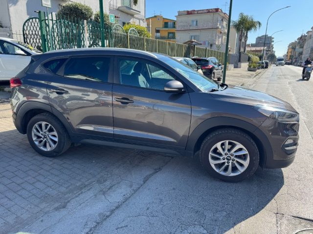 HYUNDAI Tucson usata, con Airbag laterali