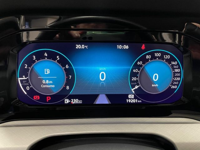 VOLKSWAGEN Golf usata, con Luci diurne LED