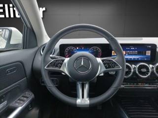 MERCEDES-BENZ GLA 200 usata, con Climatizzatore