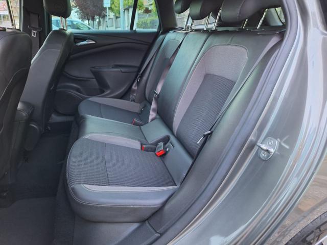 OPEL Astra usata, con Sistema di navigazione